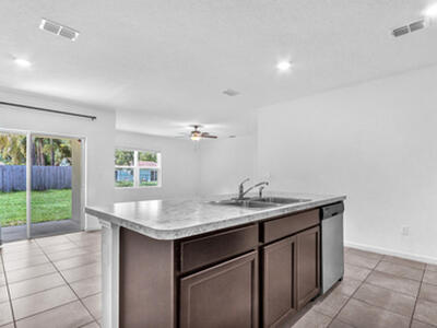 2550 SE Rock Springs Drive, Port Saint Lucie, FL 34952