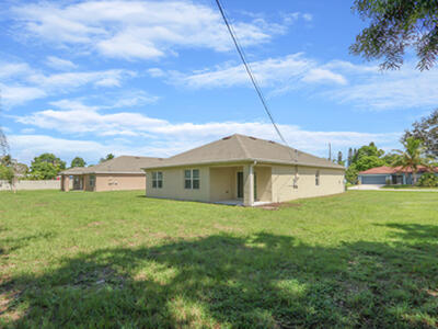 2550 SE Rock Springs Drive, Port Saint Lucie, FL 34952