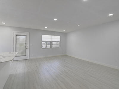 318 Monaco Boulevard, Delray Beach, FL 33446