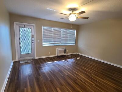 82 Canterbury D, West Palm Beach, FL 33417