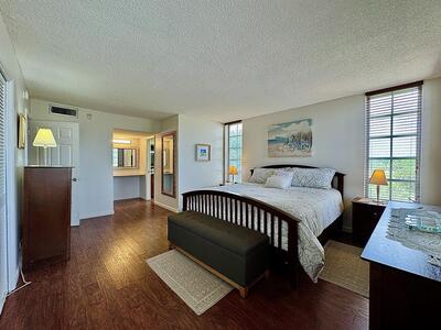 2671 S Course Drive, Pompano Beach, FL 33069