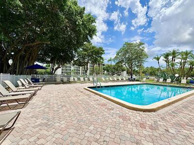 2671 S Course Drive, Pompano Beach, FL 33069