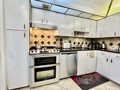 2671 S Course Drive, Pompano Beach, FL 33069