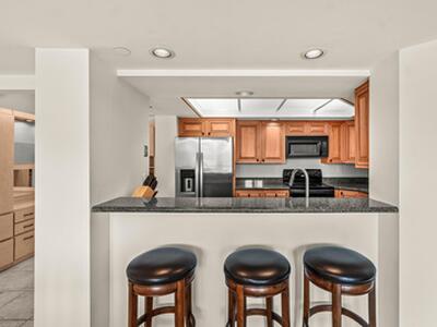 100 SE 5th Avenue, Boca Raton, FL 33432