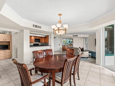 100 SE 5th Avenue, Boca Raton, FL 33432