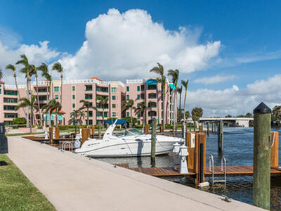 100 SE 5th Avenue, Boca Raton, FL 33432