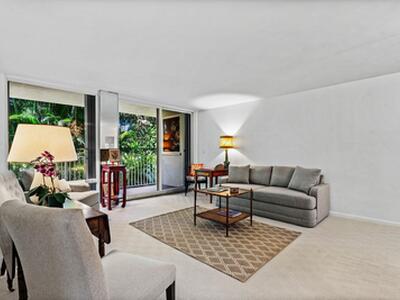 223 Atlantic Avenue, Palm Beach, FL 33480