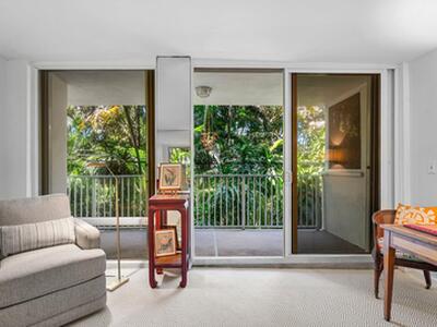 223 Atlantic Avenue, Palm Beach, FL 33480