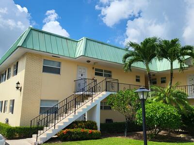 23 Colonial Club Drive, Boynton Beach, FL 33435