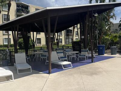 100 Waterway Drive S, Lantana, FL 33462