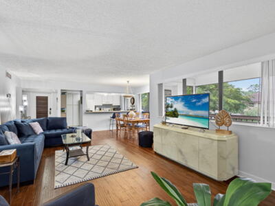 134 Brackenwood Road, Palm Beach Gardens, FL 33418