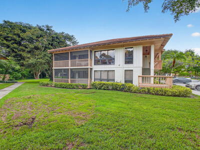 134 Brackenwood Road, Palm Beach Gardens, FL 33418