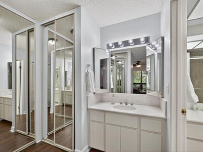 134 Brackenwood Road, Palm Beach Gardens, FL 33418