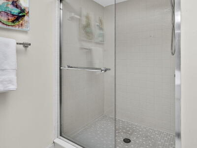 134 Brackenwood Road, Palm Beach Gardens, FL 33418