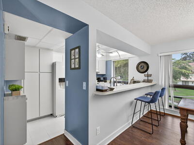 134 Brackenwood Road, Palm Beach Gardens, FL 33418