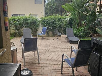 7533 Topiary Avenue, Boynton Beach, FL 33437