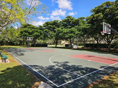 7533 Topiary Avenue, Boynton Beach, FL 33437