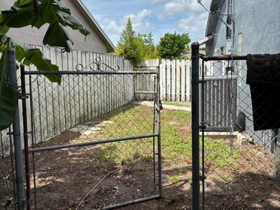 4930 NW 85 Ter Terrace, Lauderhill, FL 33351