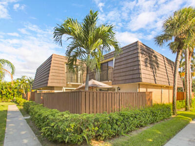 1909 19th Court, Jupiter, FL 33477