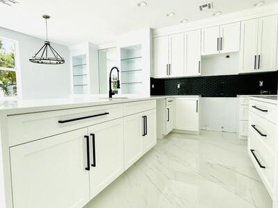 3016 Rockville Lane, Royal Palm Beach, FL 33411