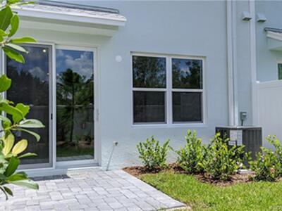 373 SE Sea Hunt Way, Stuart, FL 34994