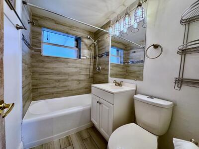 1712 SW 5th Street, Fort Lauderdale, FL 33312