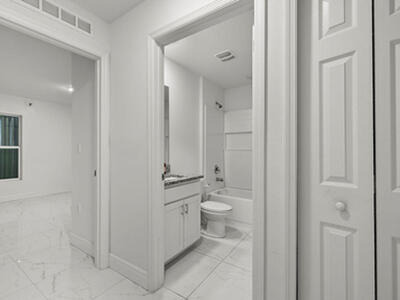 362 NW Bayshore Boulevard, Port Saint Lucie, FL 34983