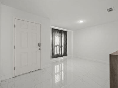 362 NW Bayshore Boulevard, Port Saint Lucie, FL 34983