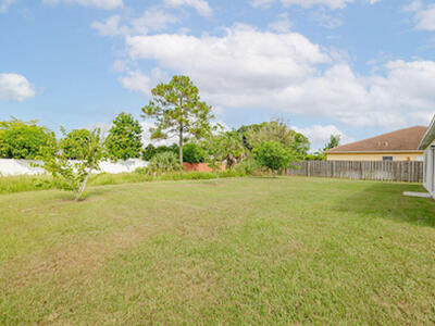 362 NW Bayshore Boulevard, Port Saint Lucie, FL 34983