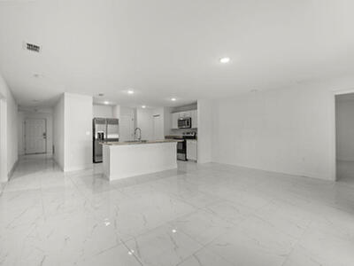 362 NW Bayshore Boulevard, Port Saint Lucie, FL 34983