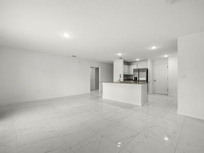 362 NW Bayshore Boulevard, Port Saint Lucie, FL 34983