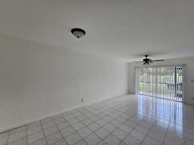 8000 S Colony Circle, Tamarac, FL 33321