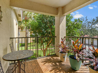 10354 Fox Trail Road S, West Palm Beach, FL 33411