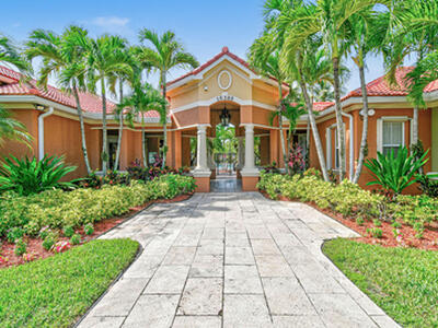 10354 Fox Trail Road S, West Palm Beach, FL 33411