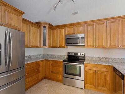 39 Mayfair Lane, Boynton Beach, FL 33426