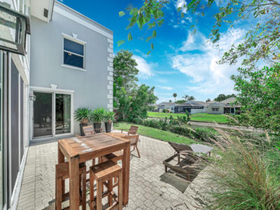 23281 Butterfly Palm Court, Boca Raton, FL 33433
