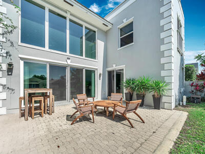 23281 Butterfly Palm Court, Boca Raton, FL 33433
