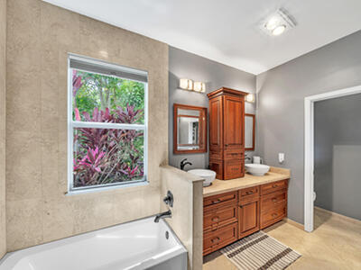 23281 Butterfly Palm Court, Boca Raton, FL 33433