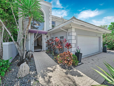 23281 Butterfly Palm Court, Boca Raton, FL 33433