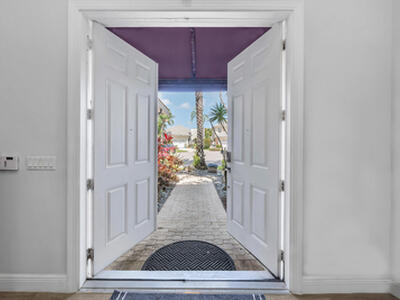 23281 Butterfly Palm Court, Boca Raton, FL 33433