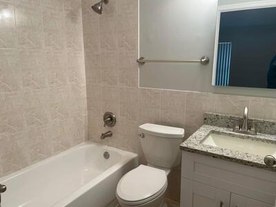 2725 Prairie Lane, Palm Springs, FL 33406