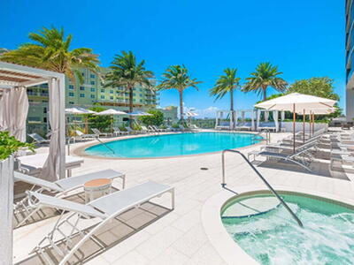 500 E Las Olas Boulevard, Fort Lauderdale, FL 33301