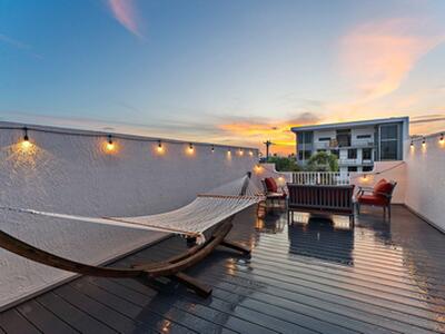 1101 Beach Road, Palm Beach Shores, FL 33404