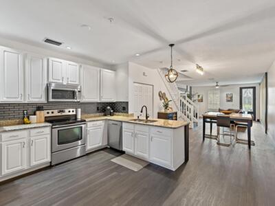 1101 Beach Road, Palm Beach Shores, FL 33404