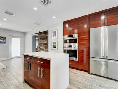 2291 SE 15th Street, Pompano Beach, FL 33062