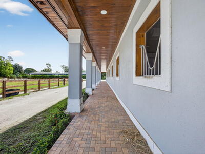 1032 Hyde Park Road, Loxahatchee Groves, FL 33470