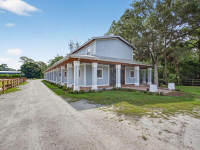 1032 Hyde Park Road, Loxahatchee Groves, FL 33470