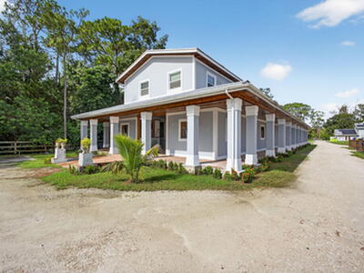 1032 Hyde Park Road, Loxahatchee Groves, FL 33470