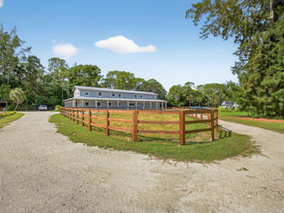 1032 Hyde Park Road, Loxahatchee Groves, FL 33470