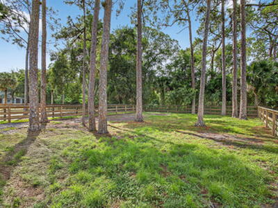 1032 Hyde Park Road, Loxahatchee Groves, FL 33470
